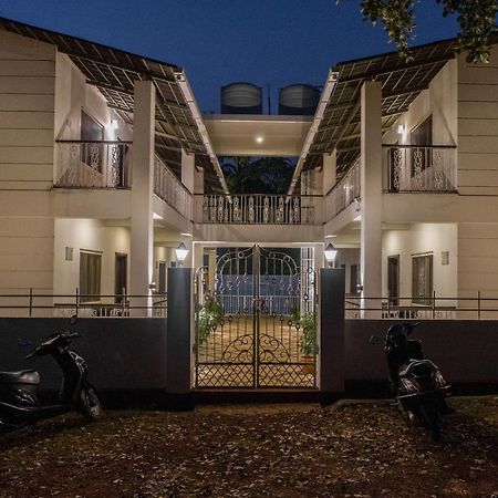 Marine Studios Le Pension Candolim Kültér fotó