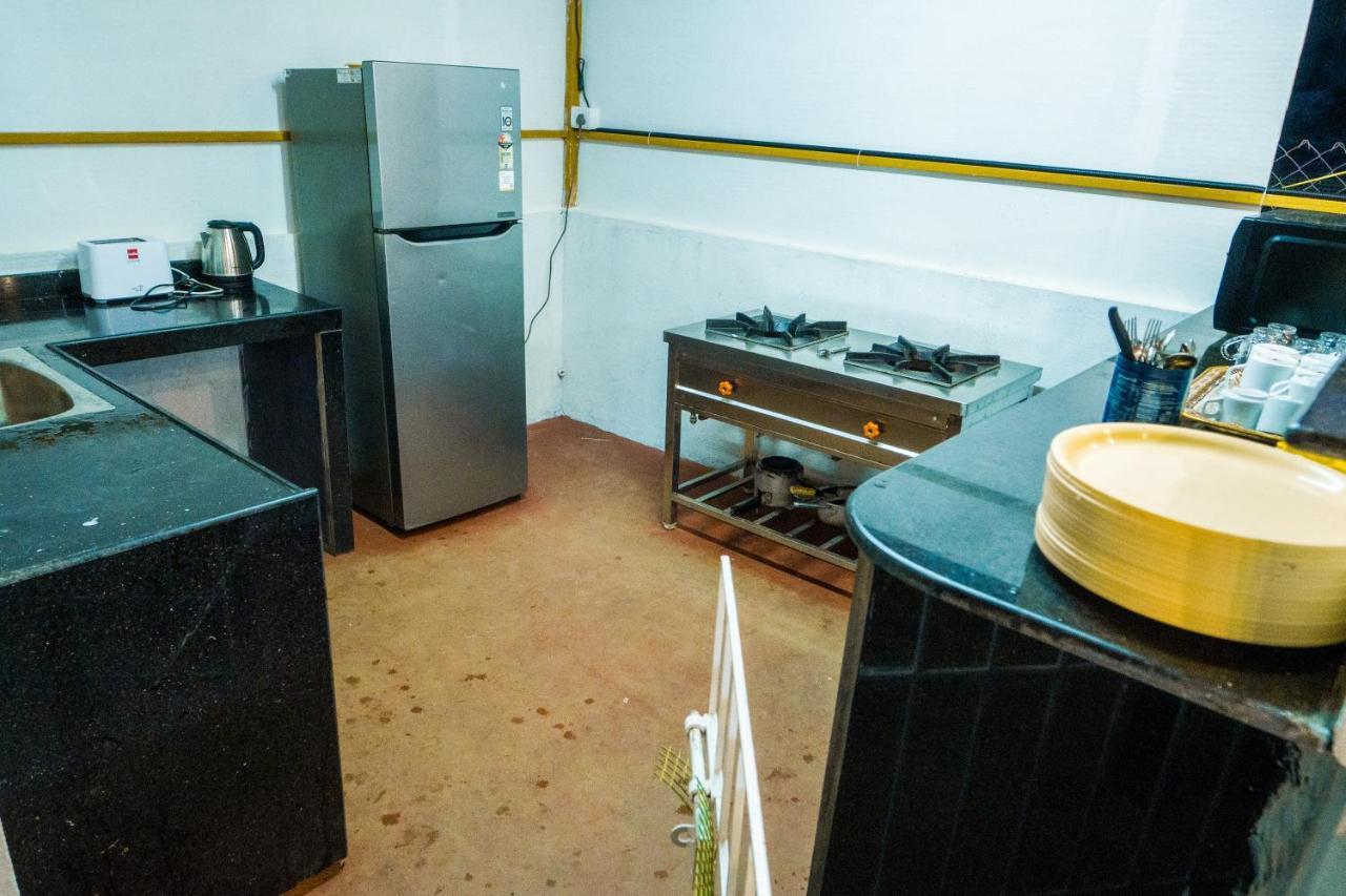 Marine Studios Le Pension Candolim Kültér fotó